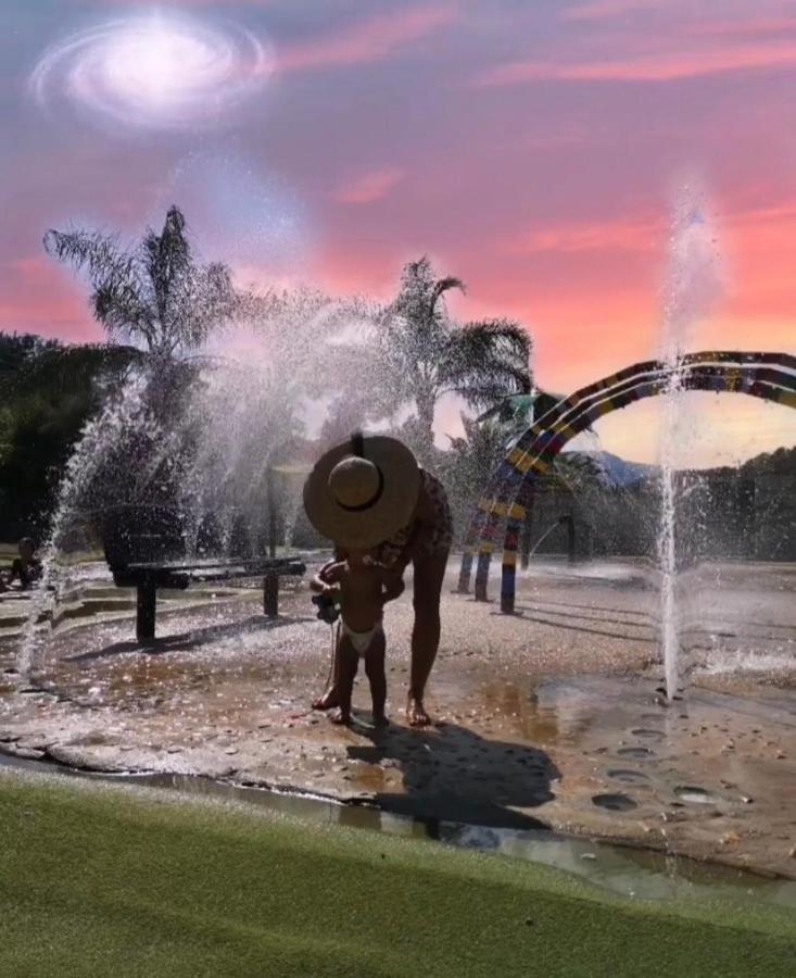 Loftotel Canet اسبورليس المظهر الخارجي الصورة